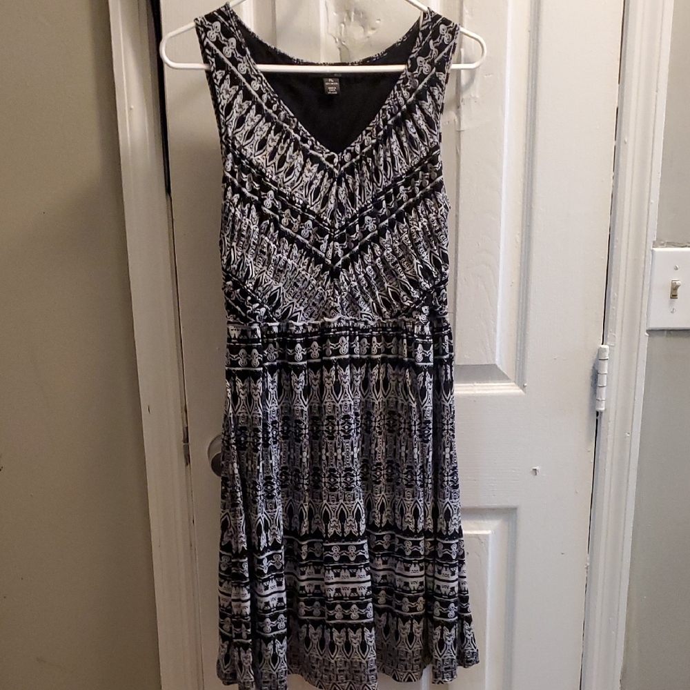 Style & Co. Black and White Midi Dress